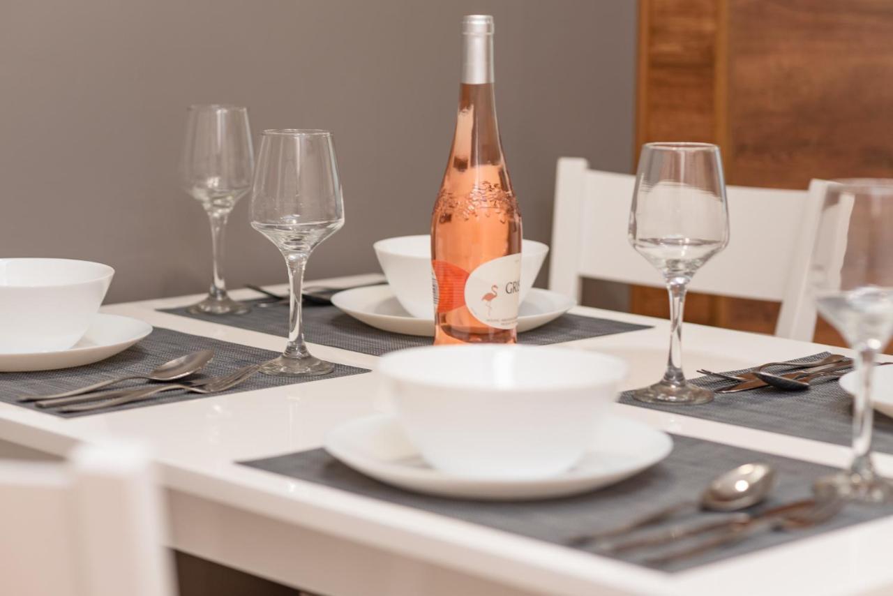 Downtown Apartment Burgas Esterno foto