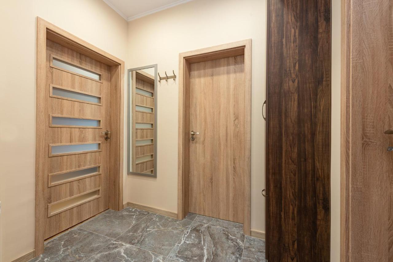 Downtown Apartment Burgas Esterno foto